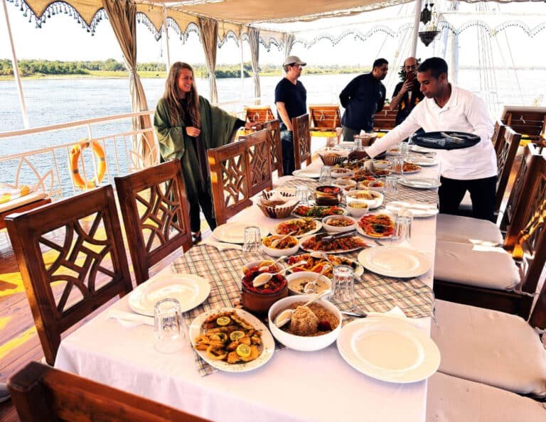 A-wonderful-lunchtime-photo-from-Ali-one-of-the-Dahabiyas