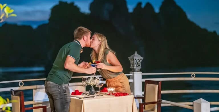 A-wonderful-picture-of-a-couple-kissing-on-their-wedding-anniversary-on-a-Nile-cruise.